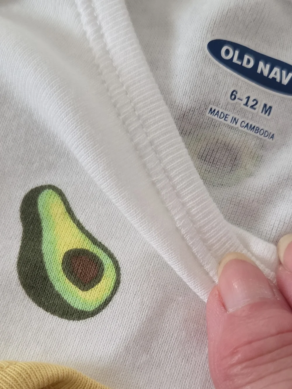 Old Navy Short-Sleeve 3 Pack Bodysuits with Shape Graphic Size 6-12 Mo BNWT
